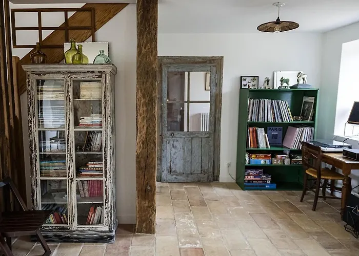 1 Hour From Paris Holiday home