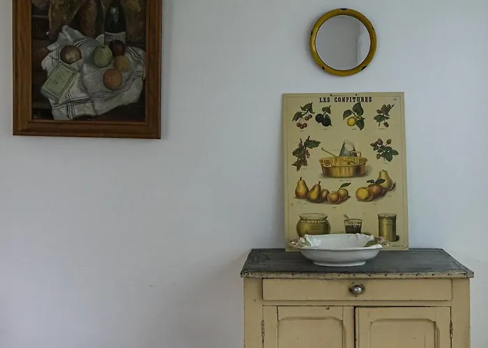 Dom wakacyjny 1 Hour From Paris *